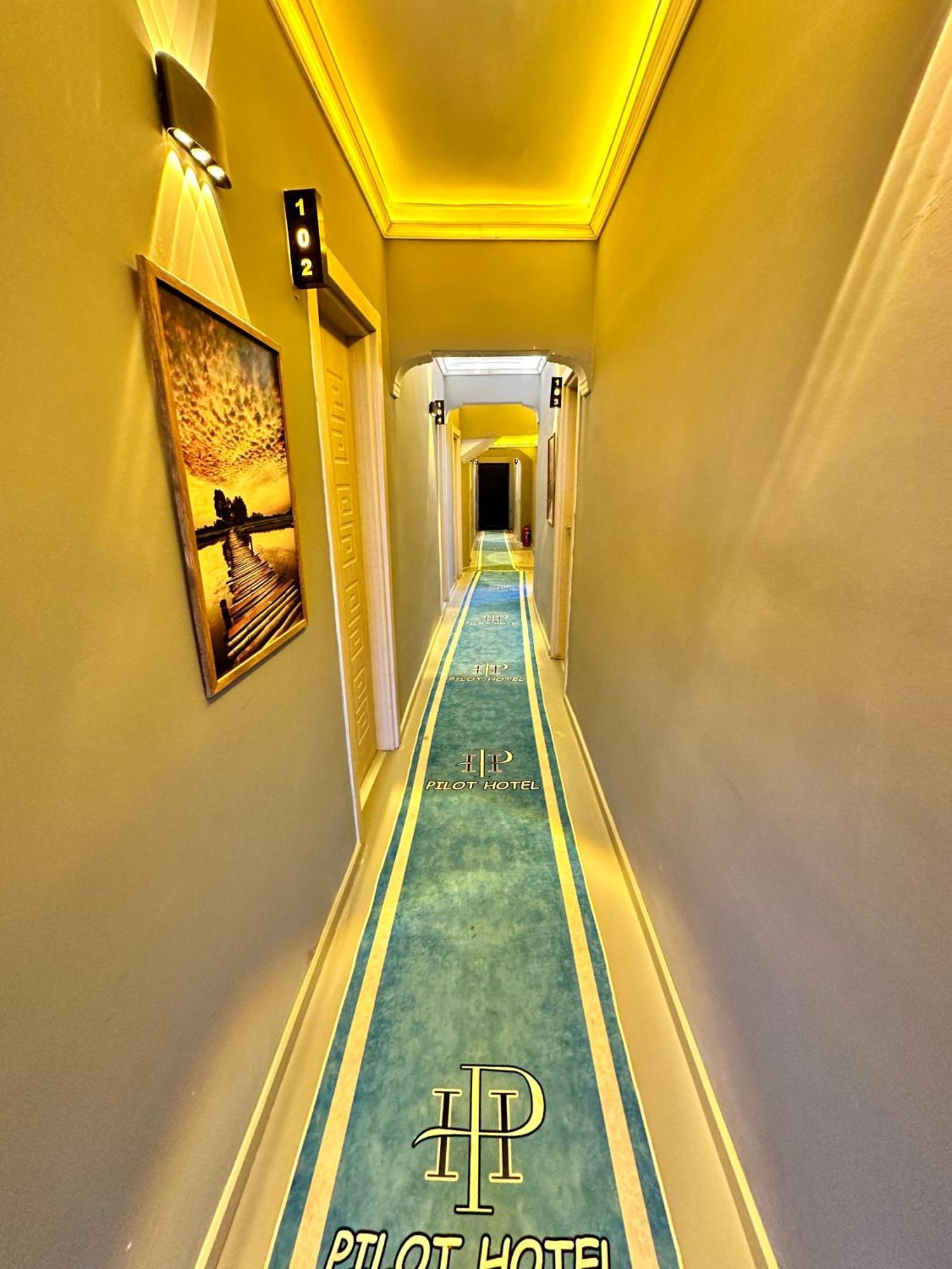 Pilot Hotel Arnavutkoy Esterno foto